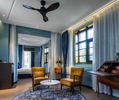 Hotel Moonandchalice