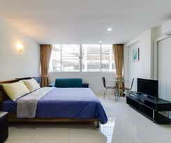 Le Vanvarothai Saladaeng Residence