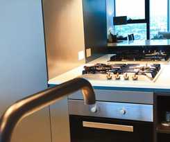 Cbd Amazing View 2 Bedrooms Apartments