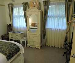 Hotel Kubba Roonga Guesthouse - Luxury Spa Retreat