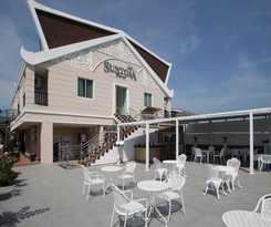 Hotel Suntosa Resort