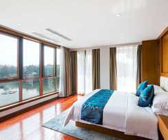 Hotel Floral Deqing Yingxi Riverside