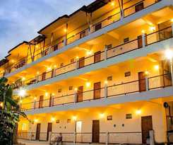 Hotel The Impress Sisaket