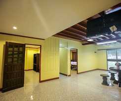 Hotel Khao Hin Tang Resort