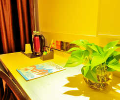 Hotel 7 Days Premium&middot;Shihezi Development Zone