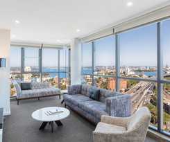 Meriton Suites North Sydney