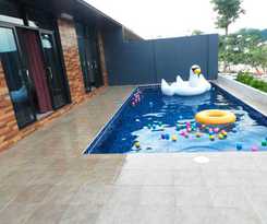 Hotel Cha-am Pool Station