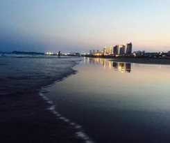 Hotel Qingdao Seaside Resort Apartment