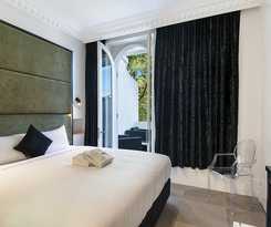 Sydney Boutique