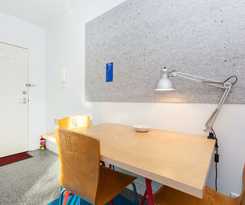 Henrietta, Carlton Studio Apartment