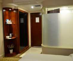 E E Business Hotel