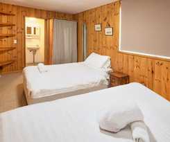 Hotel Seeblick 2 on Lake Jindabyne