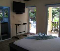 Hotel Coconut Laguna Villas