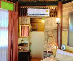 Amphawa Club