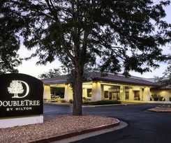 Hotel Doubletree By Hilton Colorado Springs