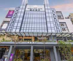 One Flight Apartment Bao'an Branch