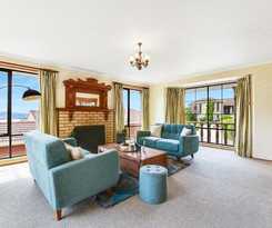 Hotel Vintage Cuddle Guest House
