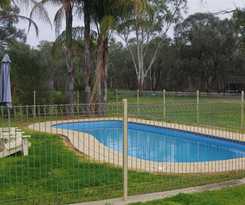 Hotel Deniliquin Pioneer Tourist Park