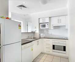 Hotel Barrington, Unit 814/43-45 Shoal Bay Road