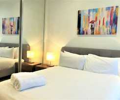Readyset Apartments On King