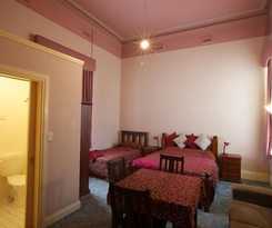 Hotel Albany Foreshore Guest House