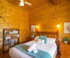 Silky Oak Cottage