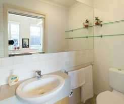 Lucinda, Carlton Studio Apartment