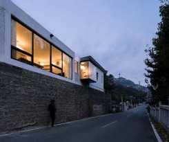 Yi She Mountain Inn