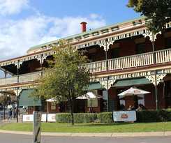 Hotel Lake Como Studio Daylesford