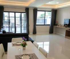 Ban Sasithorn Huahin