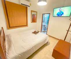 Madee Villa - Pattaya Holiday House Walking Street