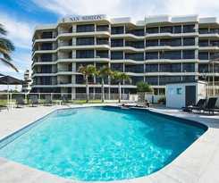 San Simeon Apartments