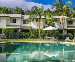 Byron Lakeside Holiday Apartments
