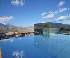 Floral Hotel · Zai Yi Qi Lijiang
