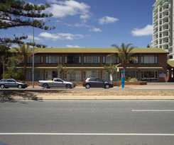 Glenelg Dockside Motel