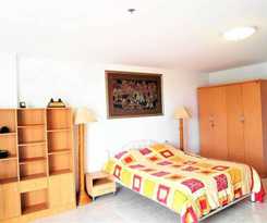 Sea View 1 Bed Apartment