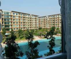 Hotel Baan Thew Lom Condominium