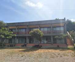 Hotel Sugar Palm Resort