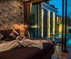 Kg Private Pool Villas Soi Nine