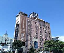 Hotel Unique Holiday