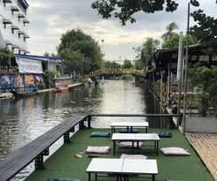Rimnam Hotel Suk Sawat 70