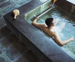 Muen Hot Spring Hotel
