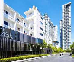 Pony's Homestay -the Base Condo-