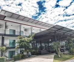 Hotel OYO 816 The Pride Hotel At Leamsing