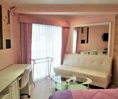 Jomtien Beach Condominium Close To Beach On Great Transport Route Pattaya