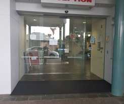 Motel Tamwell and Coffee Lounge