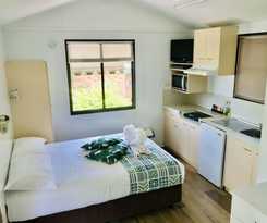 Hotel Lilyponds Holiday Park