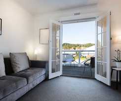 Hotel Lake Daylesford Apartments 5