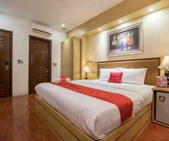 Hotel RedDoorz Plus near Cau Giay Park