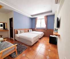 Hotel Warm and Cozy Inn